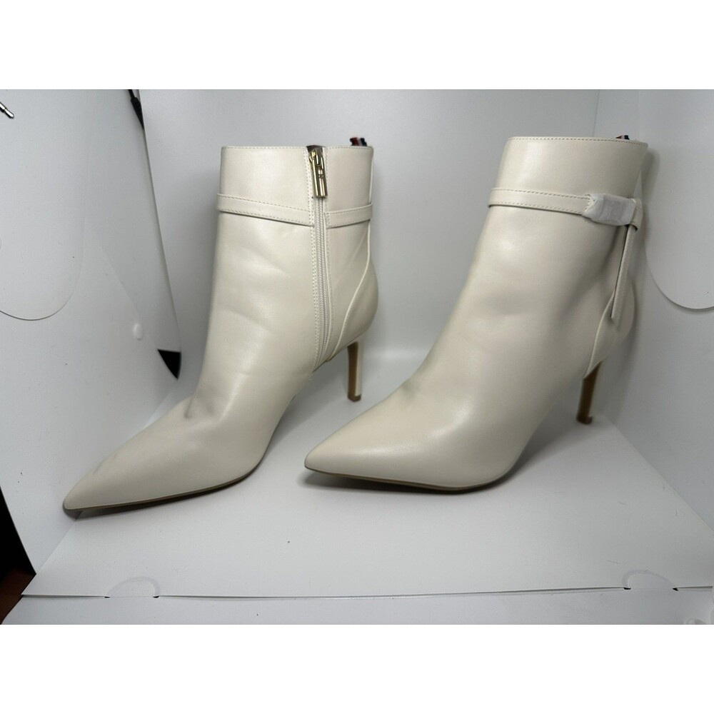 Tommy Hilfiger Women's Jorine Pointed Toe Dress Booties Ivory Size 10 FLAW